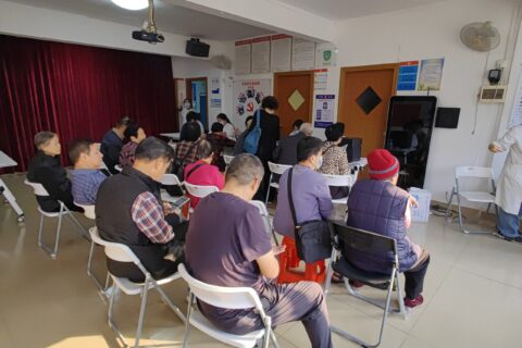 我中心开展2024年第二场沿河社区老年人免费体检活动