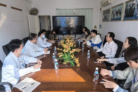香洲区卫健局胡文锋局长一行莅临我中心开展严重精神障碍管理工作及安全生产工作专项检查